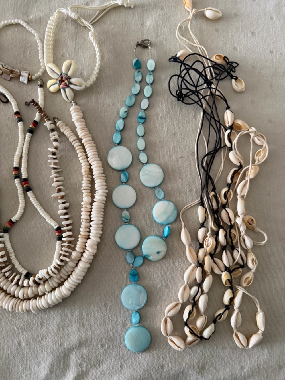 Bundle of Shell Jewelry – 15+ Pieces | Beachy Boho Coastal Collection - Picture 4 of 7